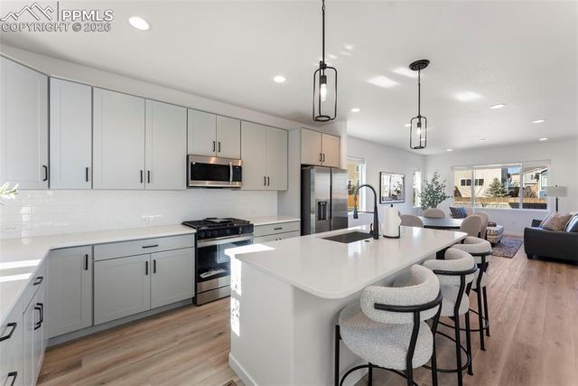 8172 Manor House Way, Colorado Springs, CO 80908