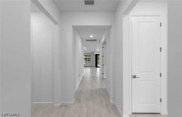 2049 Terreno BLVD, Naples, FL 34120