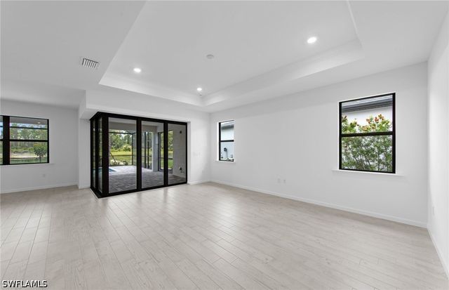 2049 Terreno BLVD, Naples, FL 34120