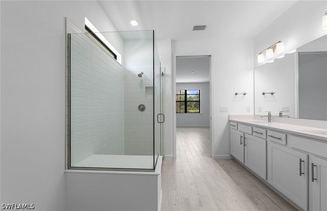 2049 Terreno BLVD, Naples, FL 34120