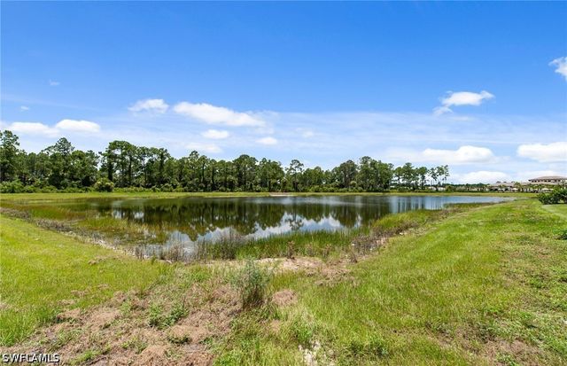 2049 Terreno BLVD, Naples, FL 34120