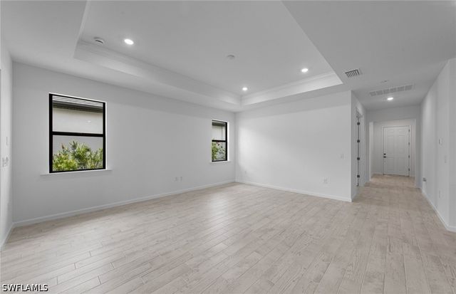 2049 Terreno BLVD, Naples, FL 34120