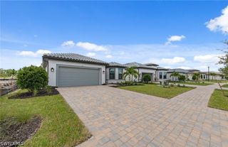 2049 Terreno BLVD, Naples, FL 34120