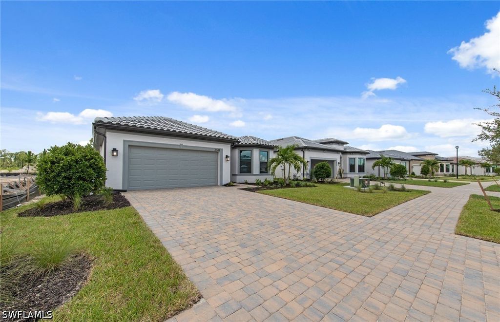 2049 Terreno BLVD, Naples, FL 34120