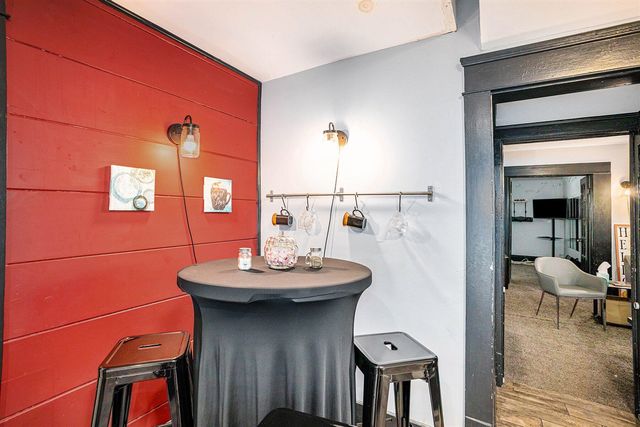 205 Moores River Drive, Lansing, MI 48910