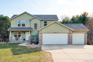 7047 Bennington Greens Drive, Owosso, MI 48867