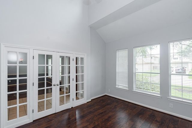 8503 Glenn Leigh Drive, Spring, TX 77379