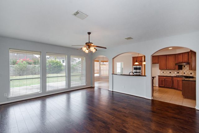 8503 Glenn Leigh Drive, Spring, TX 77379