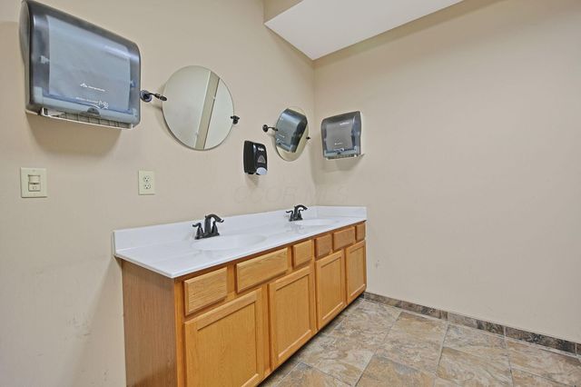 799 Windmiller Drive, Pickerington, OH 43147