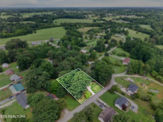 3754 Shady Oak Circle, Cookeville, TN 38501