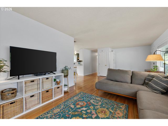 13724 Se LINCOLN St, Portland, OR 97233