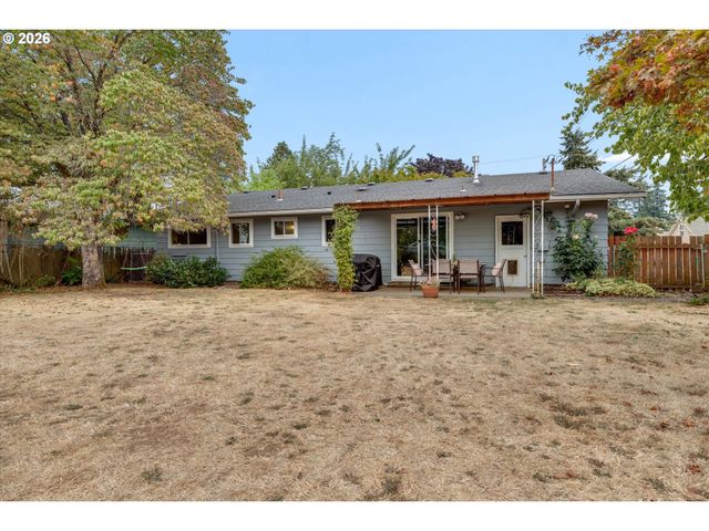 13724 Se LINCOLN St, Portland, OR 97233