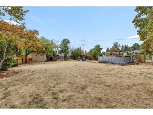 13724 Se LINCOLN St, Portland, OR 97233