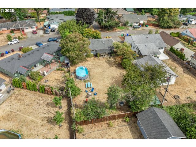 13724 Se LINCOLN St, Portland, OR 97233