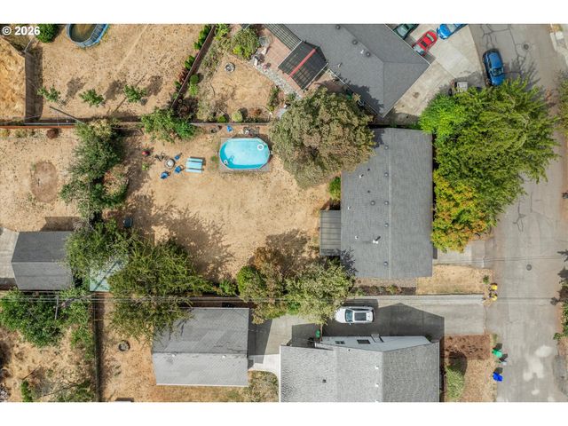 13724 Se LINCOLN St, Portland, OR 97233