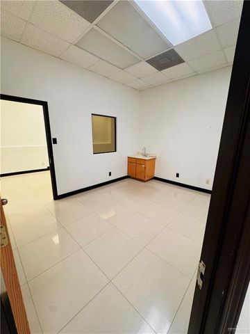 2505 Cornerstone Boulevard, Edinburg, TX 78539