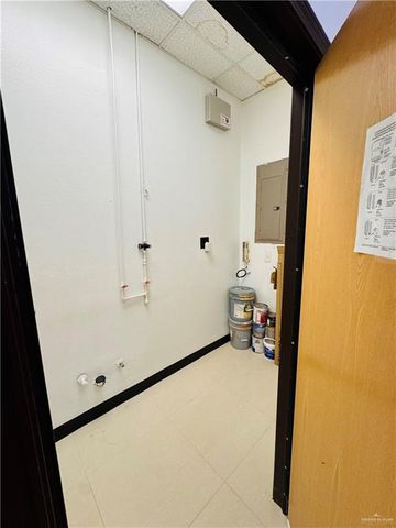 2505 Cornerstone Boulevard, Edinburg, TX 78539