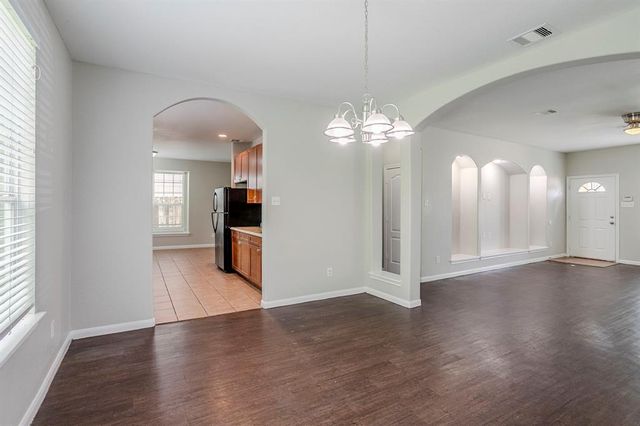 9838 W Jennifer Way Drive, Houston, TX 77075