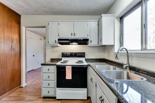 3332 Lakecrest RD, Virginia Beach, VA 23452