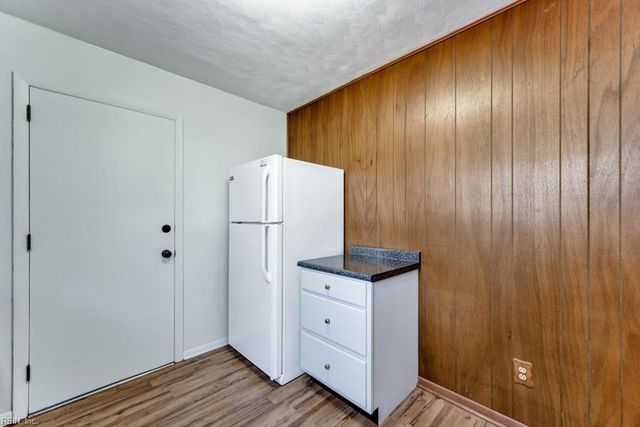 3332 Lakecrest RD, Virginia Beach, VA 23452