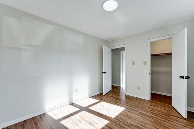 3332 Lakecrest RD, Virginia Beach, VA 23452