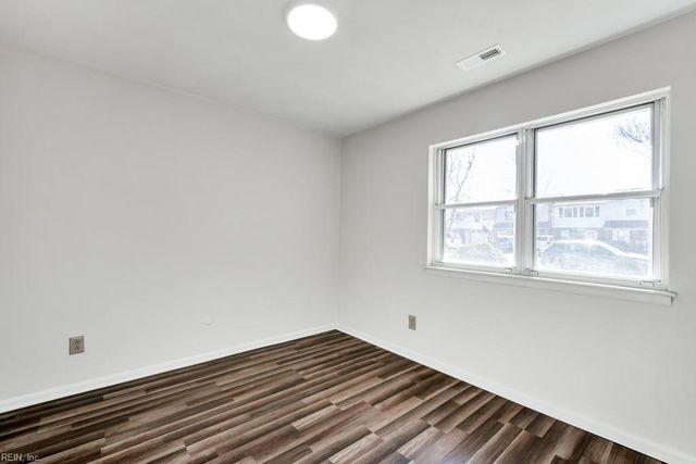 3332 Lakecrest RD, Virginia Beach, VA 23452