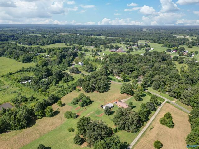 1214 County Road 226, Moulton, AL 35650