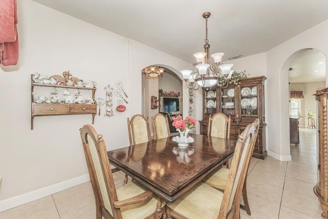 36752 Avenue 13, Madera, CA 93636