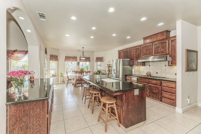 36752 Avenue 13, Madera, CA 93636