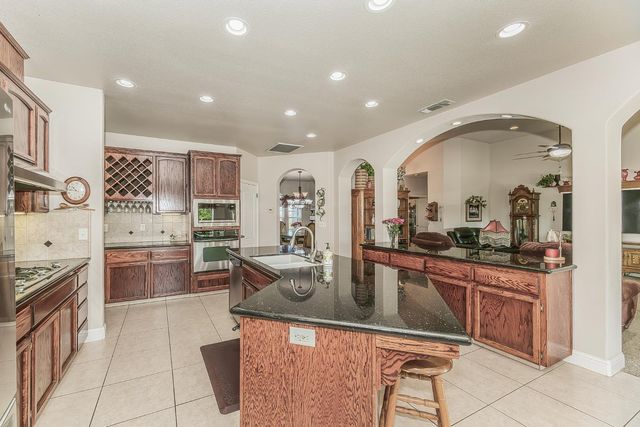 36752 Avenue 13, Madera, CA 93636