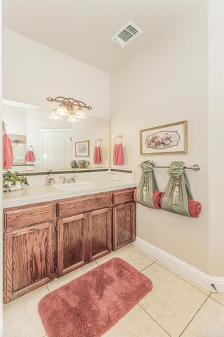 36752 Avenue 13, Madera, CA 93636