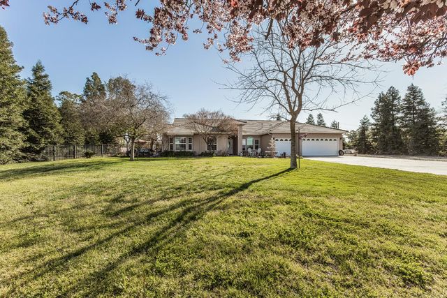 36752 Avenue 13, Madera, CA 93636