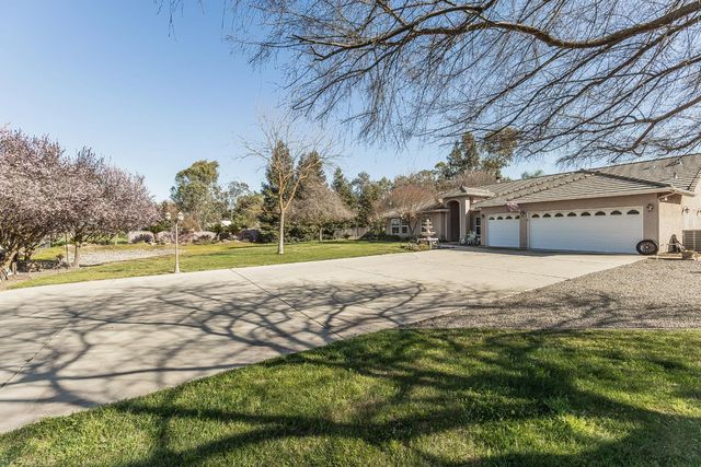36752 Avenue 13, Madera, CA 93636