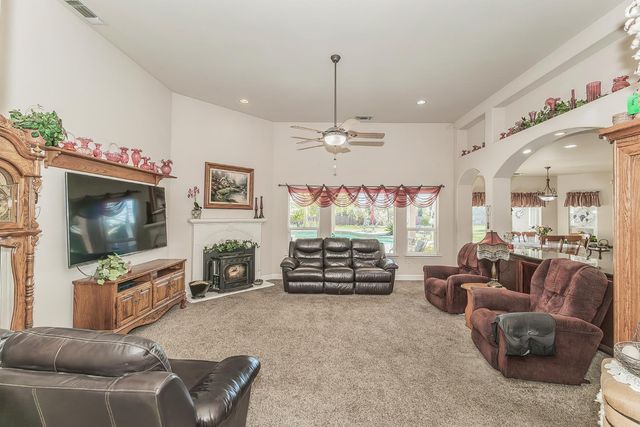 36752 Avenue 13, Madera, CA 93636