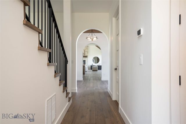 246 McGoo Way, Bozeman, MT 59718