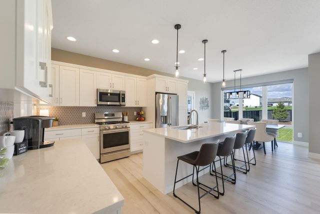 2219 Vera Way, Cedar Falls, IA 50613
