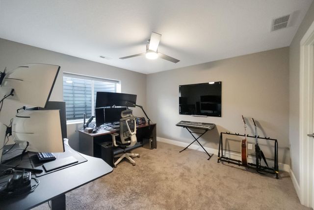 2219 Vera Way, Cedar Falls, IA 50613