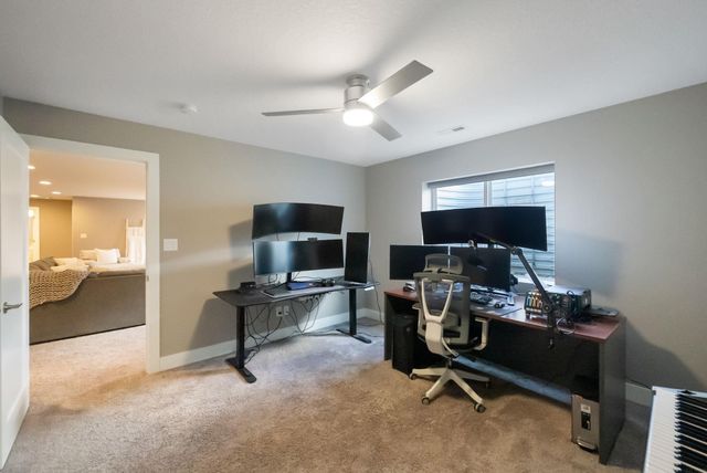 2219 Vera Way, Cedar Falls, IA 50613