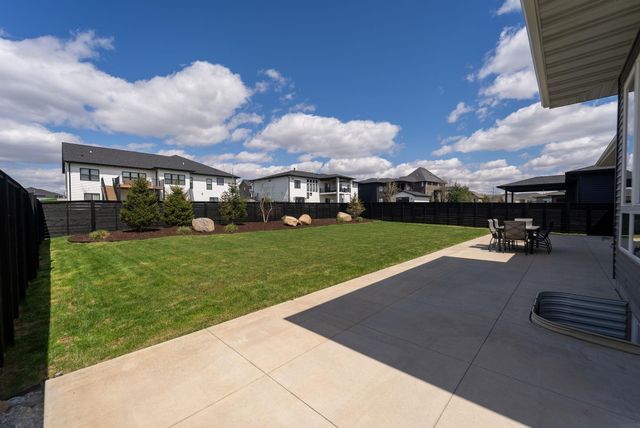 2219 Vera Way, Cedar Falls, IA 50613