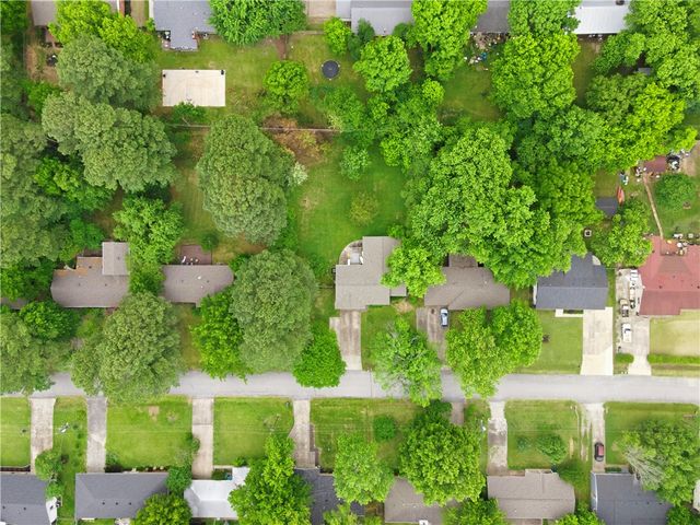 2219 W Ora Drive, Fayetteville, AR 72701