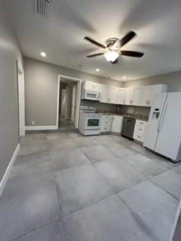 2234 NE 27th Street, Lighthouse Point, FL 33064