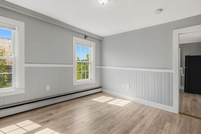 9 Central Street, Newmarket, NH 03857