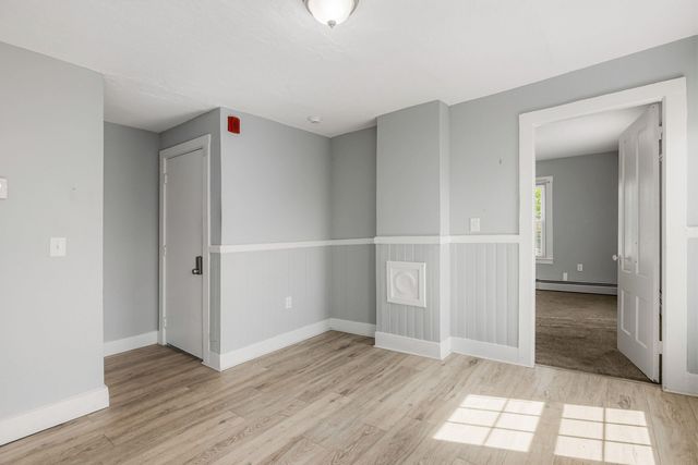 9 Central Street, Newmarket, NH 03857
