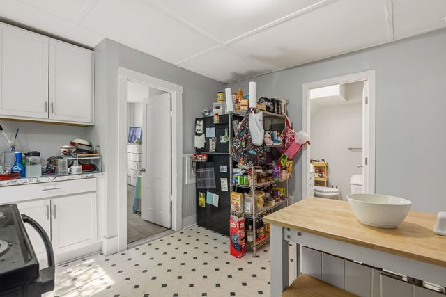 9 Central Street, Newmarket, NH 03857
