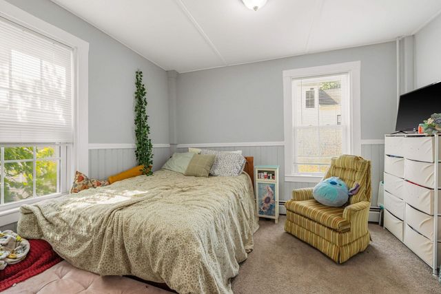 9 Central Street, Newmarket, NH 03857