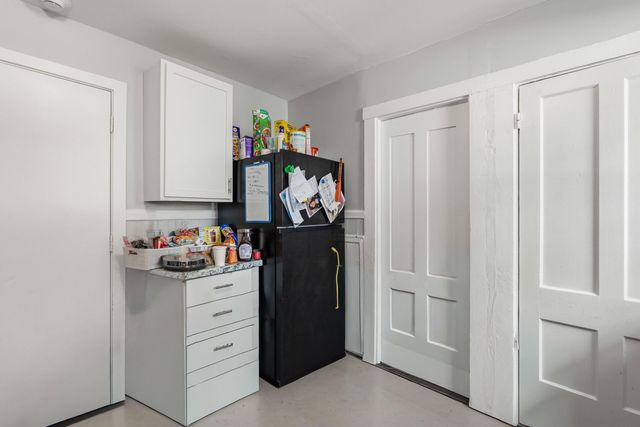 9 Central Street, Newmarket, NH 03857