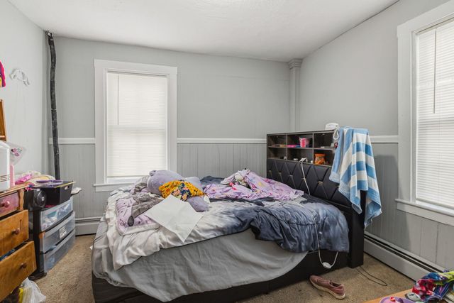 9 Central Street, Newmarket, NH 03857