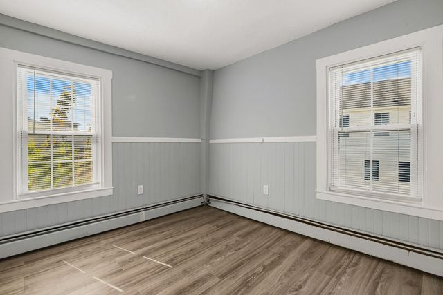 9 Central Street, Newmarket, NH 03857