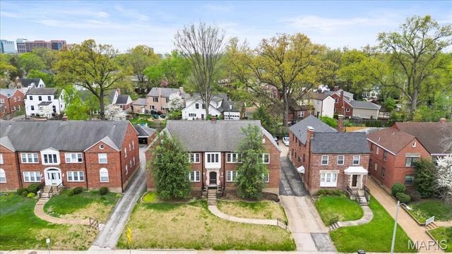 8100 Delmar Boulevard 2W, St Louis, MO 63130