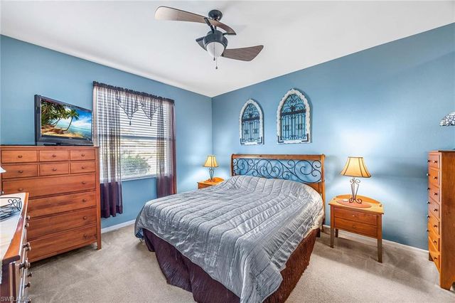 280 Robin Hood CIR # 102, Naples, FL 34104